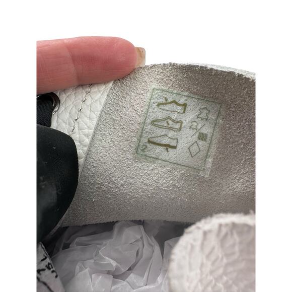 Dr. Martens Sinclair 8 Eye Milled Nappa White Pebbled Leather Platform Boots 7M - Picture 10 of 14